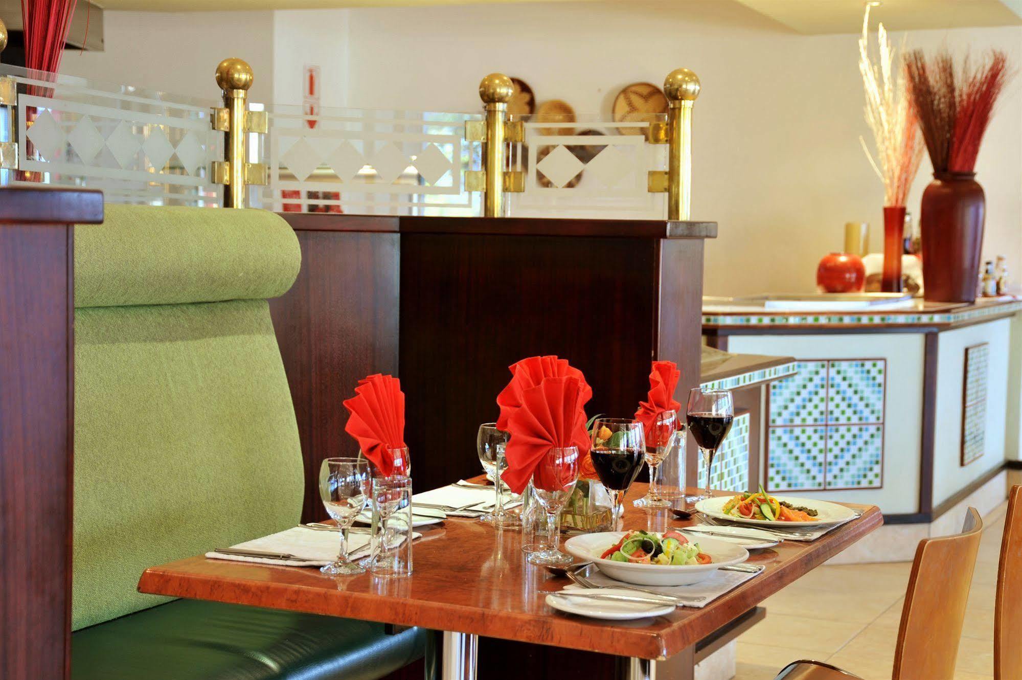 Cresta President Hotel Gaborone Zewnętrze zdjęcie